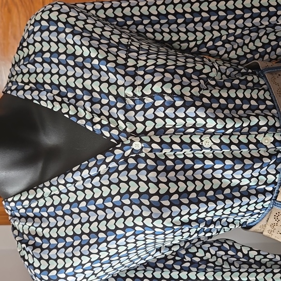 Gap Blue Hearts Blouse for Valentines Day - Picture 2 of 12